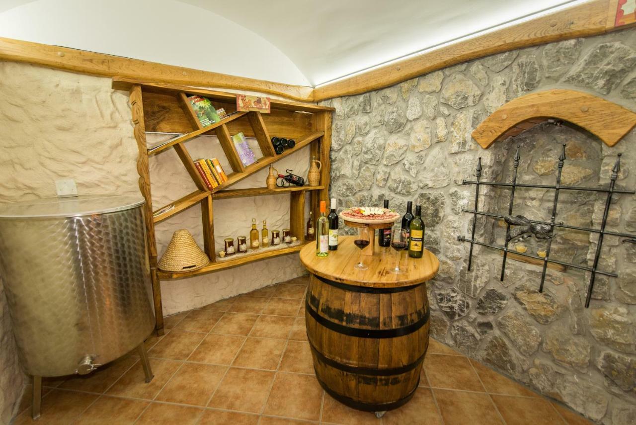 Vineyard Cottage Vina In Medu Trebelno Luaran gambar